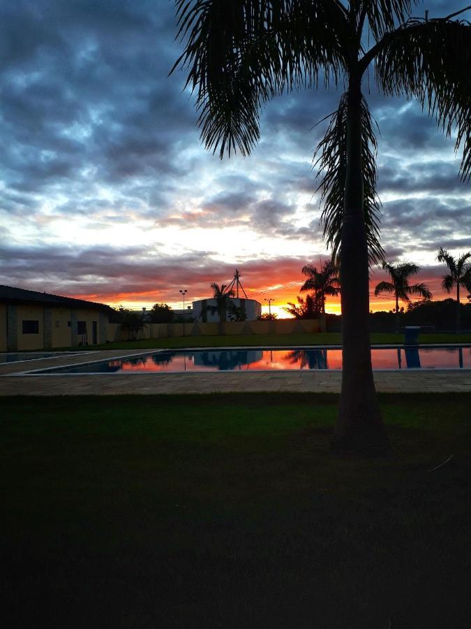 Pousada Haras Santa Rita Pocone Bagian luar foto